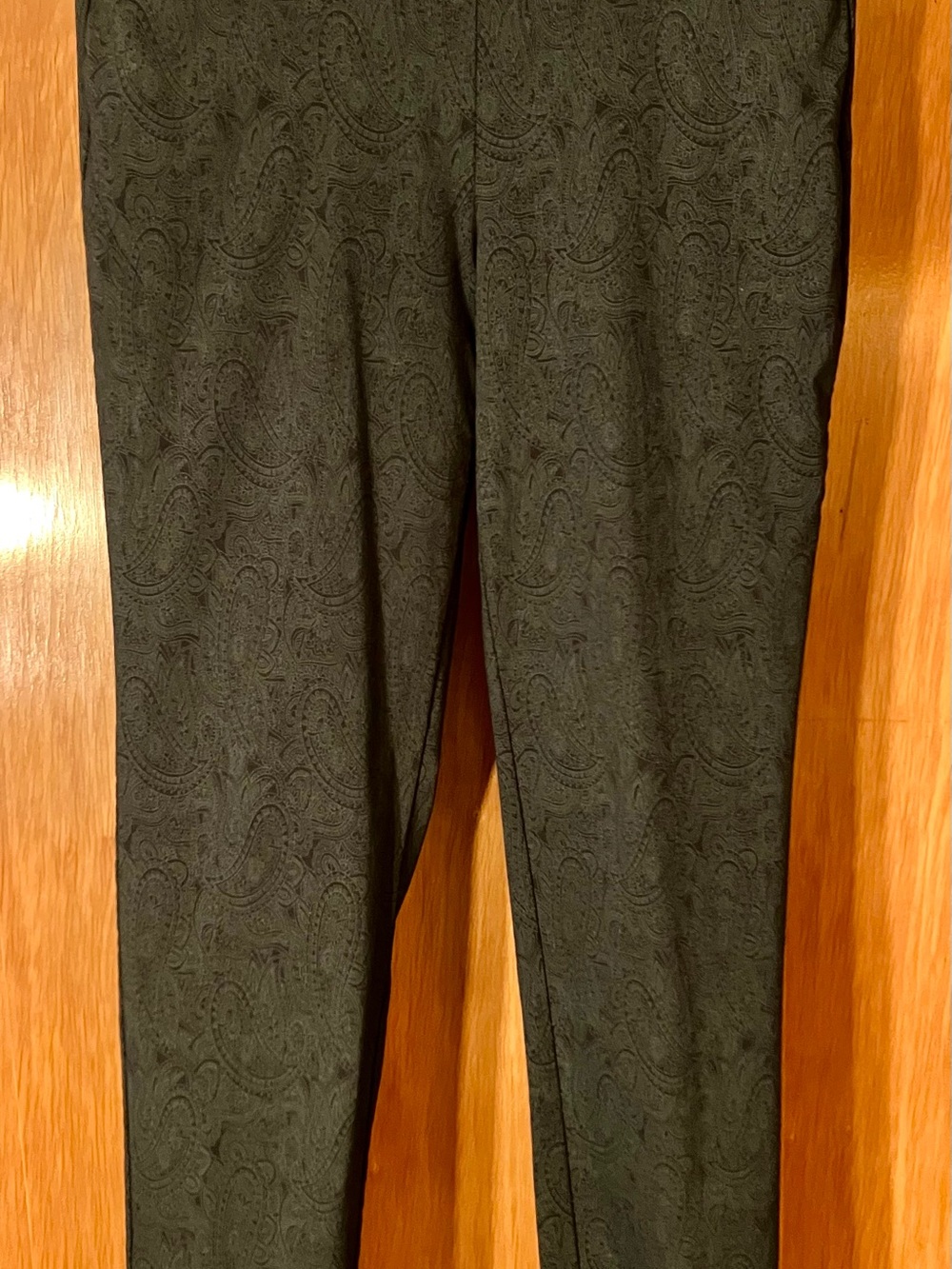 Kim Rogers Women’s Black Paisley Jacquard Dress Pants